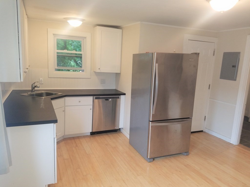 35-41 Whitehall Road Amesbury, MA 01913 - Photo 35 of 37 Gallery Image 35