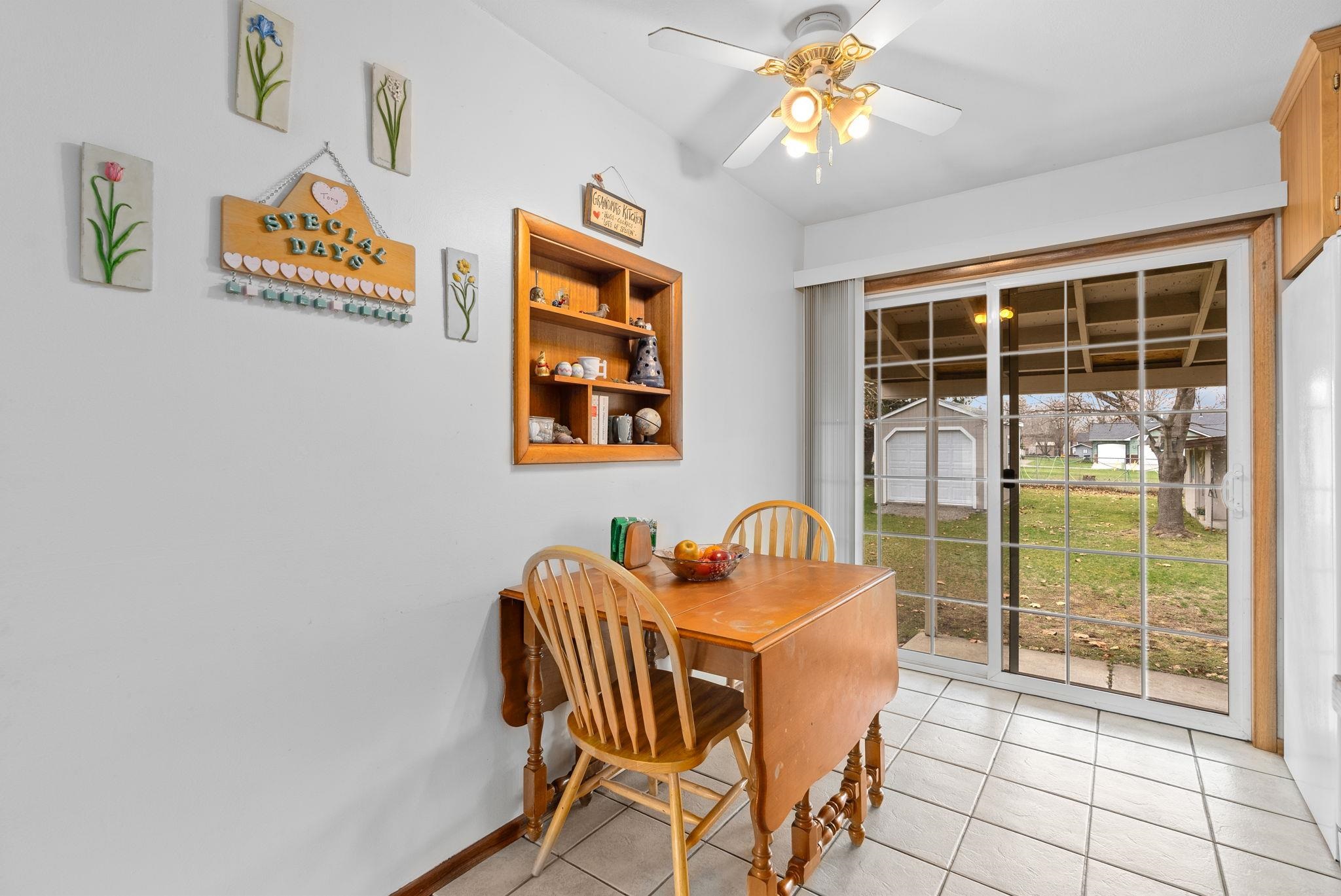 706 South Virginia Road Spokane Valley, WA 99216 - Photo 7 of 35