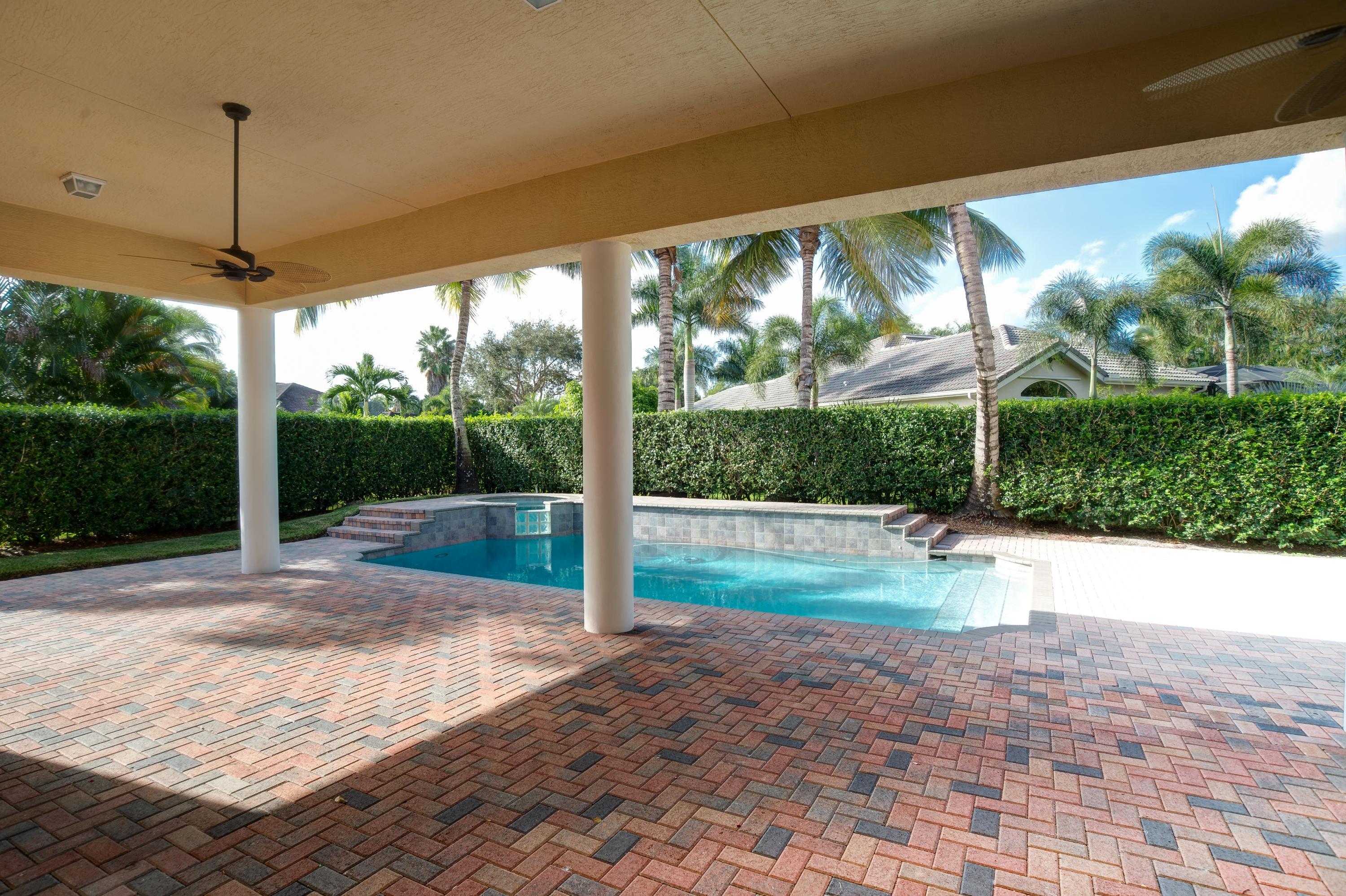 18928 Southeast Loxahatchee River Road Jupiter, FL 33458 - Photo 24 of 33 Patio