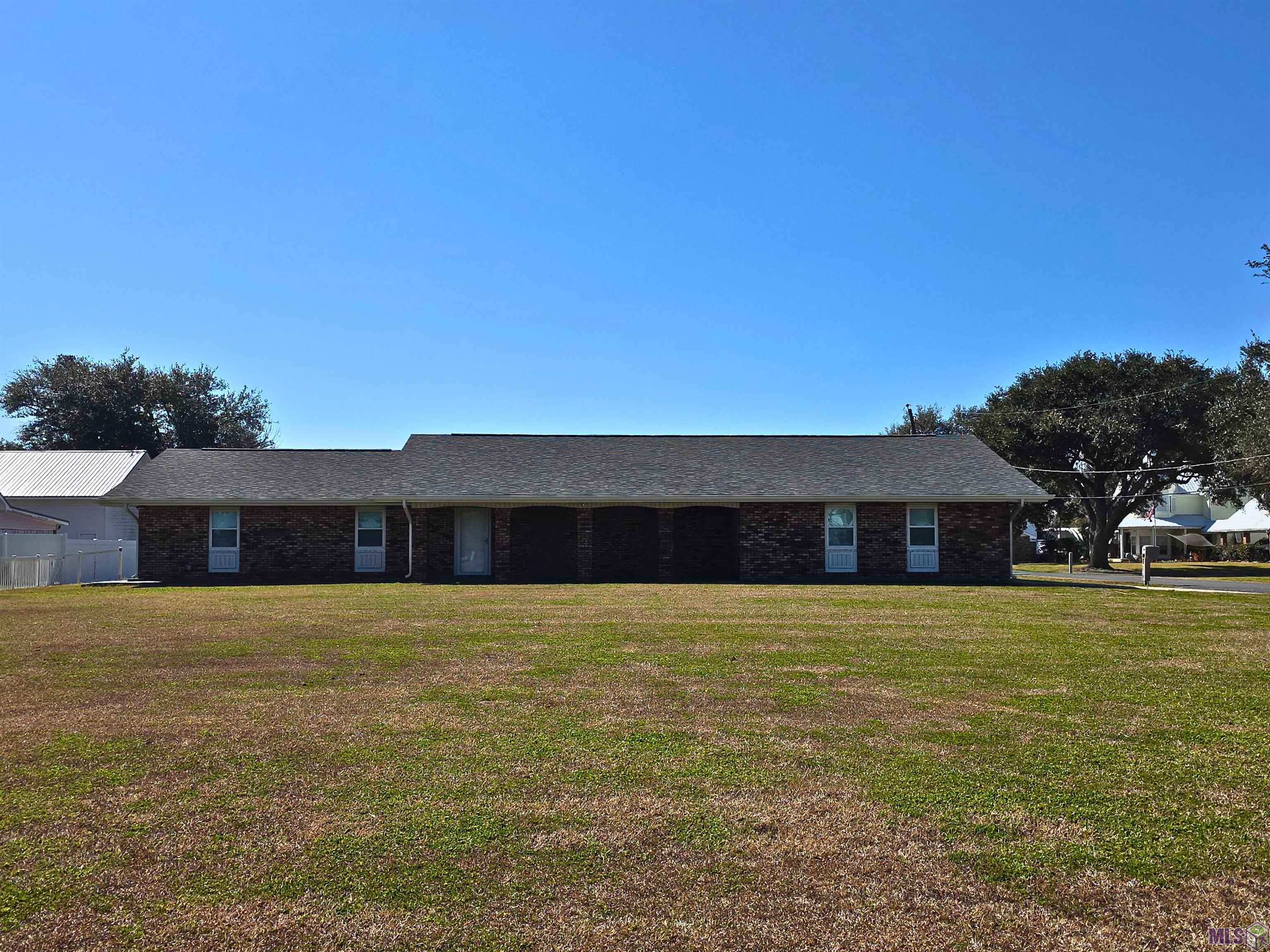 107 West 109th Street Cut Off, LA 70345 - Photo 4 of 49