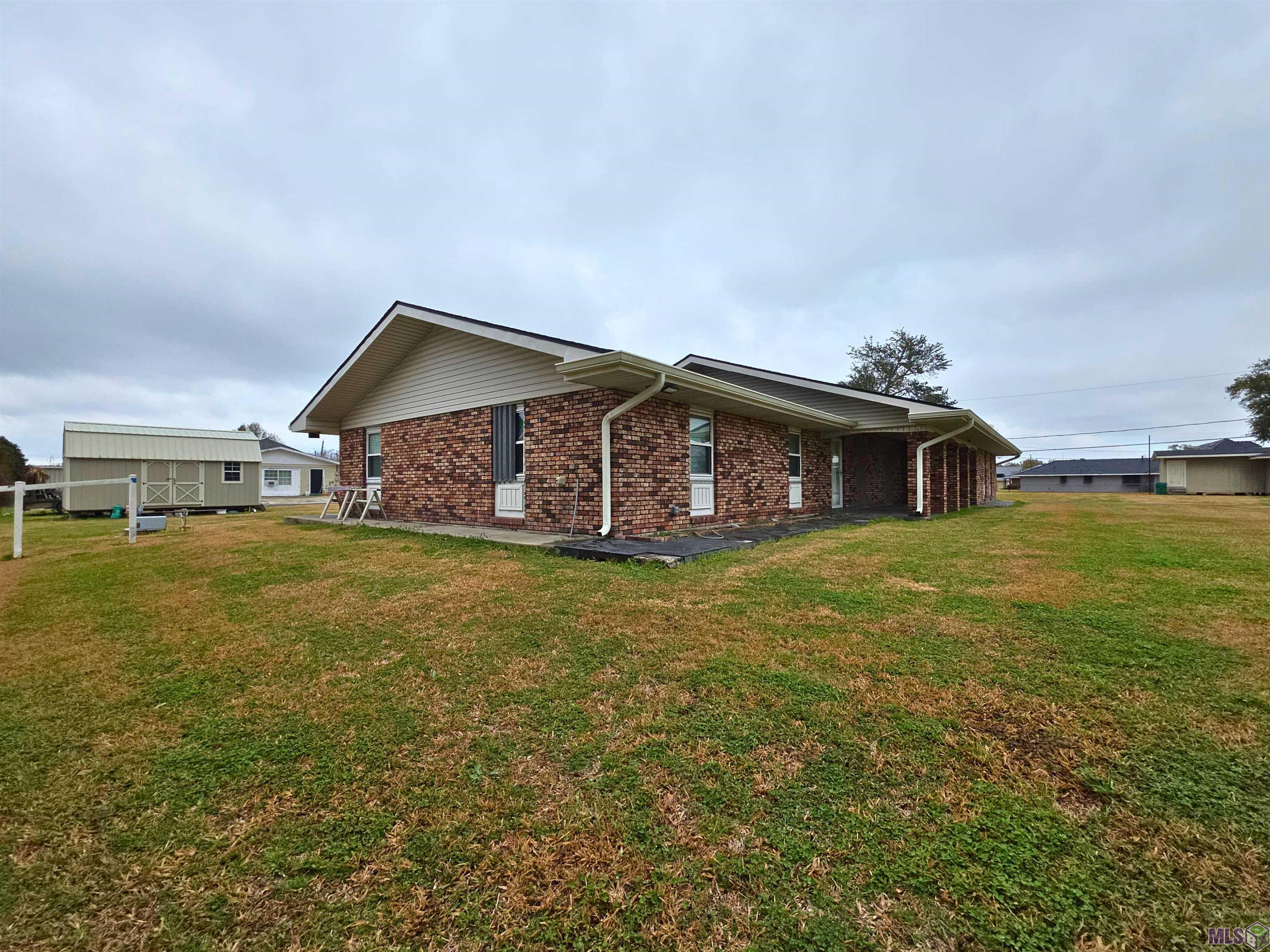 107 West 109th Street Cut Off, LA 70345 - Photo 6 of 49