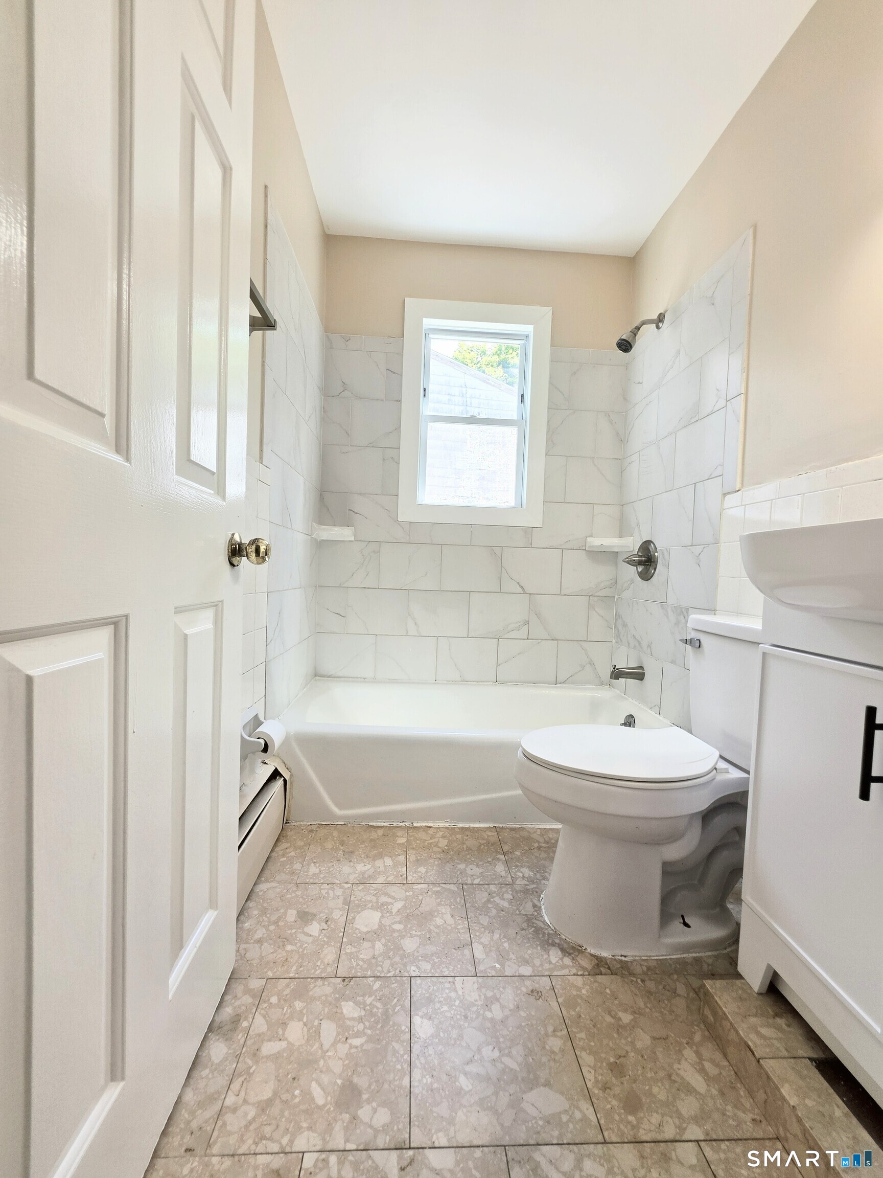 55 Oak Ridge Drive, Unit 58 New Haven, CT 06513 - Photo 11 of 17