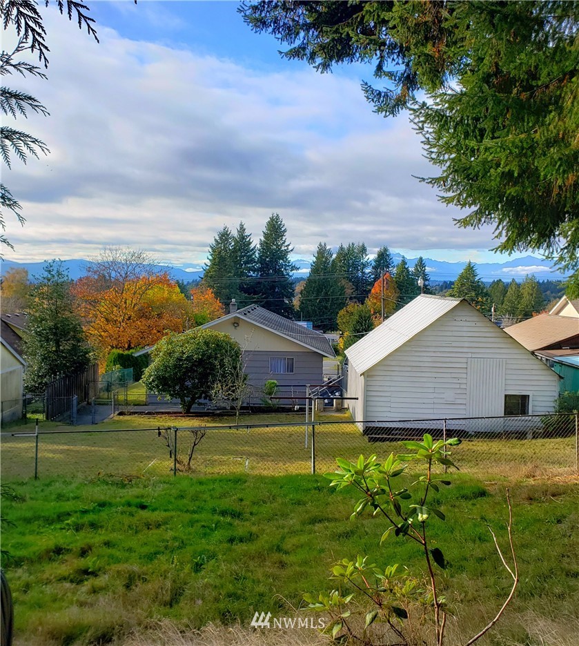 4108 Petersville Road Northeast Bremerton, WA 98310 - Photo 19 of 29 Gallery Image 19