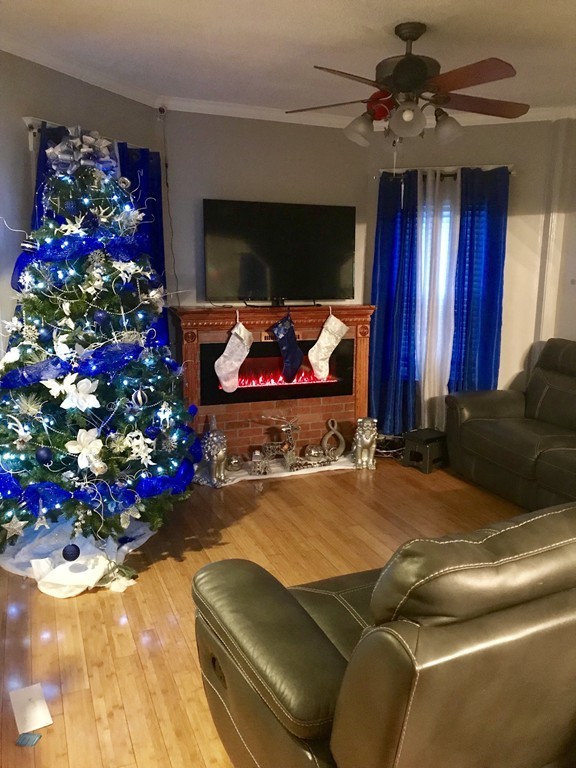 136-138 Butler Street Lawrence, MA 01841 - Photo 4 of 10