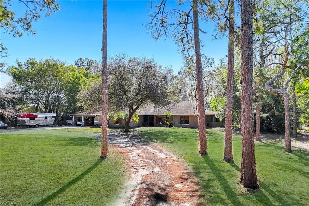 6480 Sable Ridge Lane Naples, FL 34109 - Photo 4 of 12