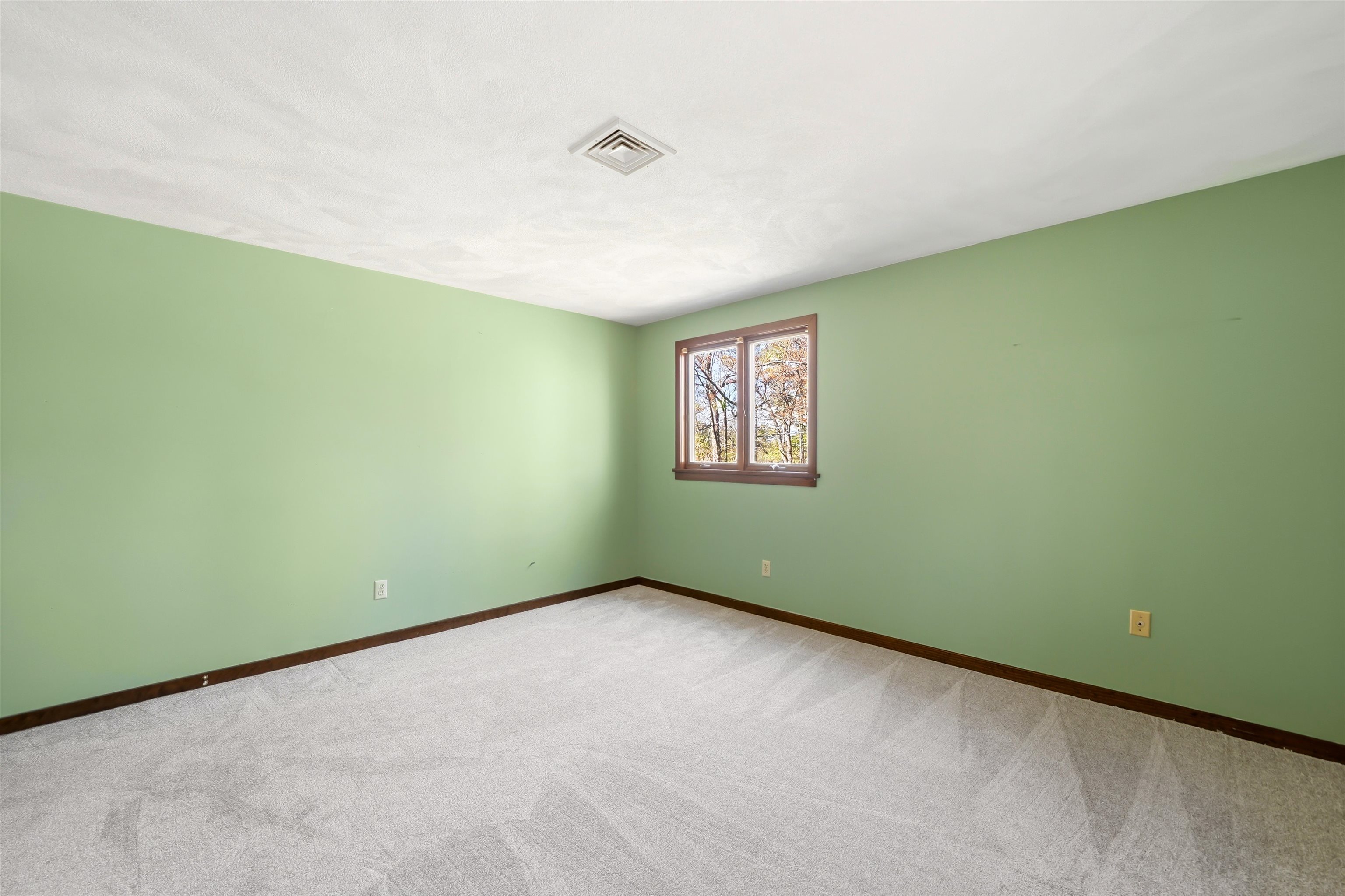 88 Meetinghouse Road Windham, NH 03087 - Photo 40 of 54