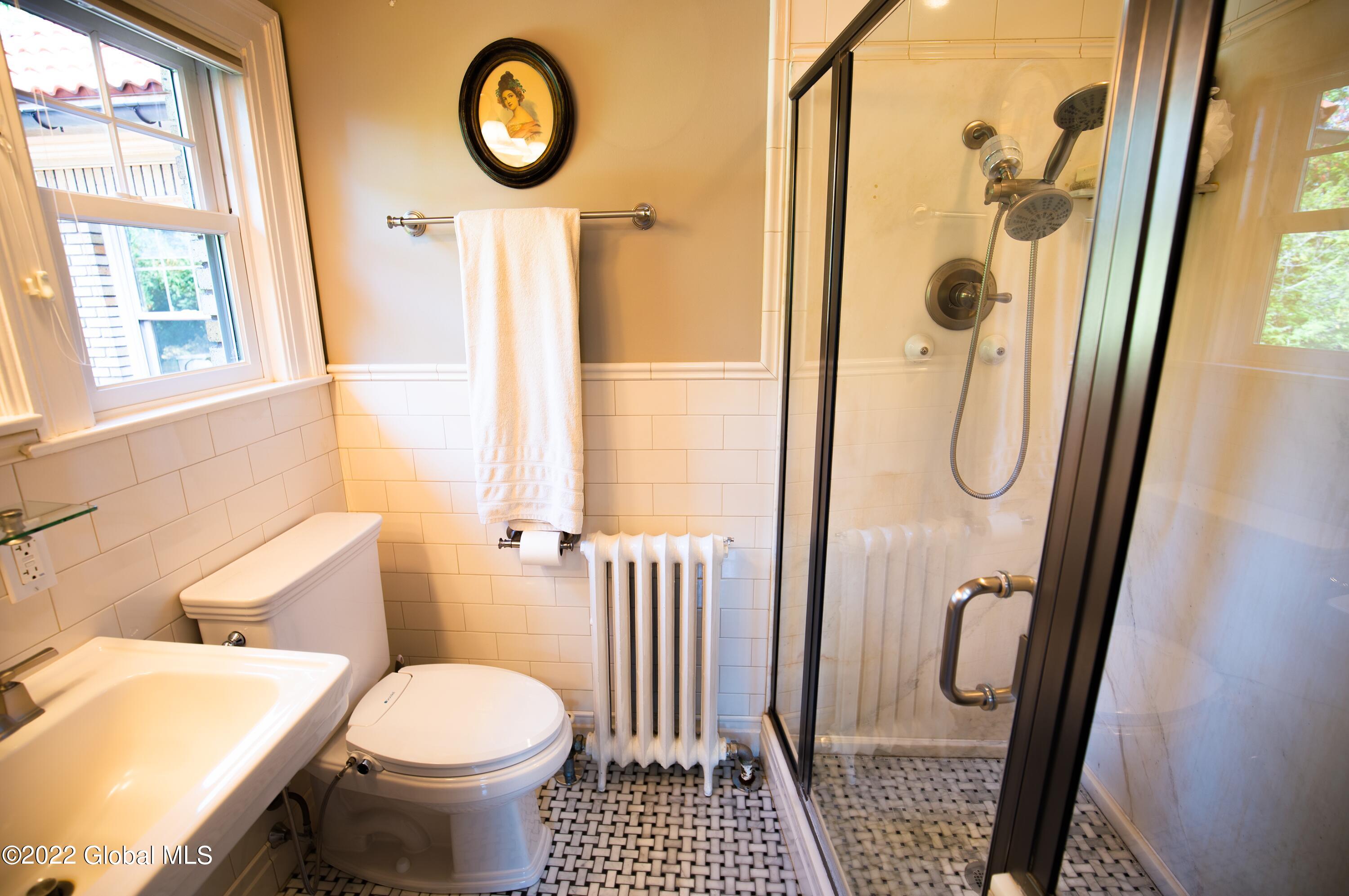 1163 Avon Road Schenectady, NY 12308 - Photo 42 of 51 43