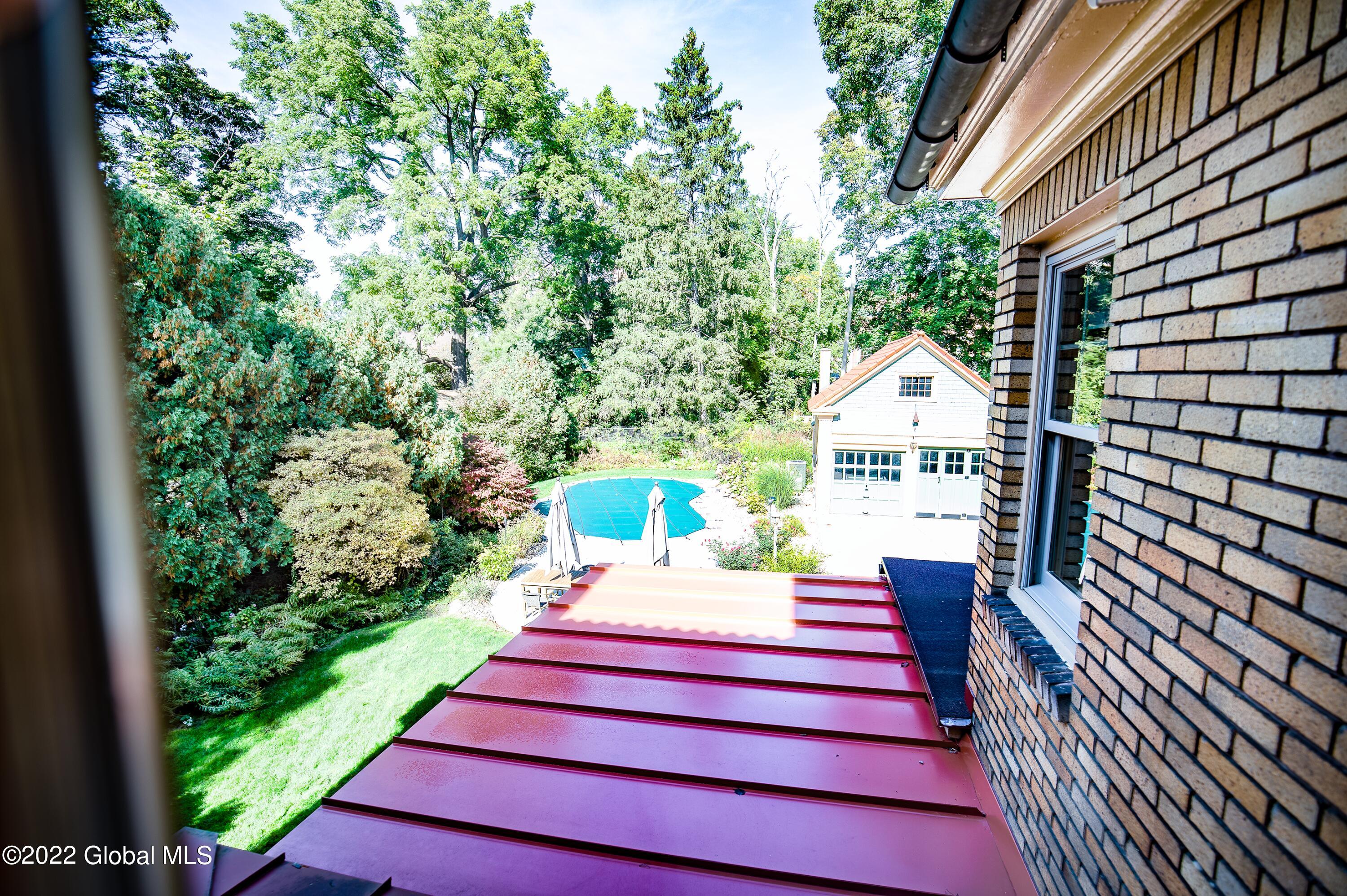 1163 Avon Road Schenectady, NY 12308 - Photo 50 of 51 45