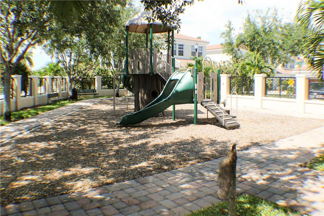 786 Northwest 83rd Lane, Unit 786 Boca Raton, FL 33487 - Photo 40 of 46 Photo 40