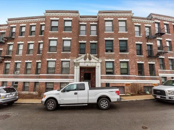 $425,000 | 110 Lanark Road, Unit 10, Boston, MA 02135