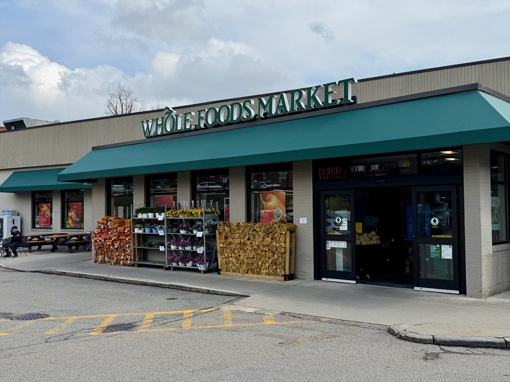 110 Lanark Road, Unit 10 Boston, MA 02135 - Photo 23 of 25