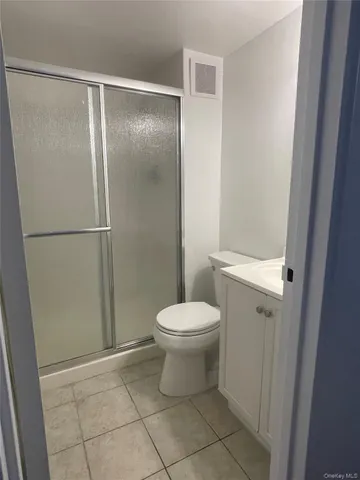 $3,250 | 130 Colonial Parkway, Unit 3D, Yonkers, NY 10710