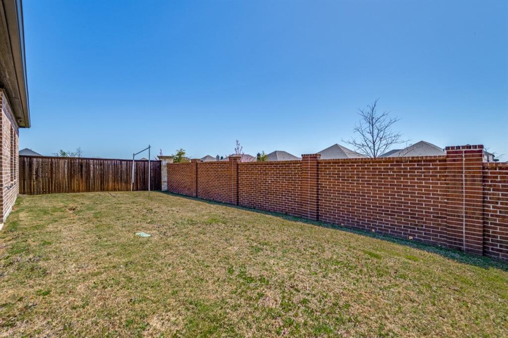 332 Braves Way Lavon, TX 75166 - Photo 23 of 24 a view of a backyard
