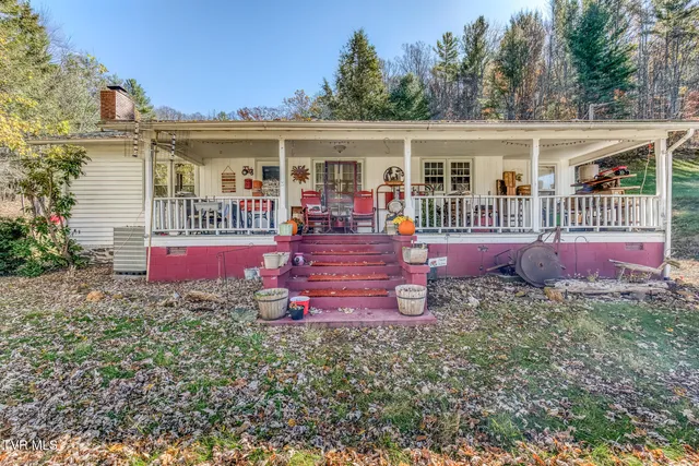 $250,000 | 3004 Cane Creek Road, Bakersville, NC 28705