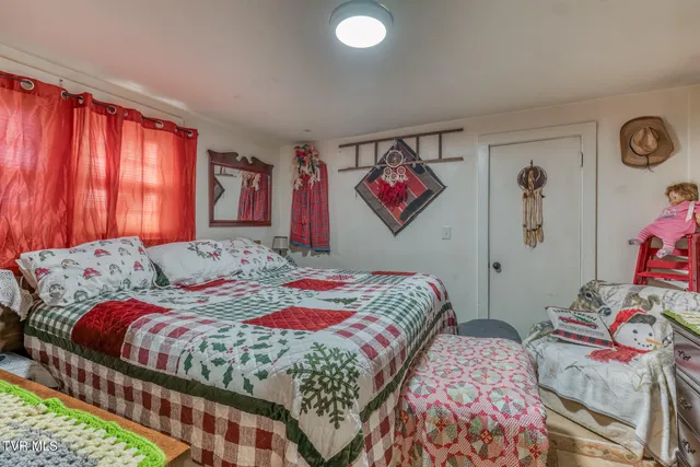 $250,000 | 3004 Cane Creek Road, Bakersville, NC 28705