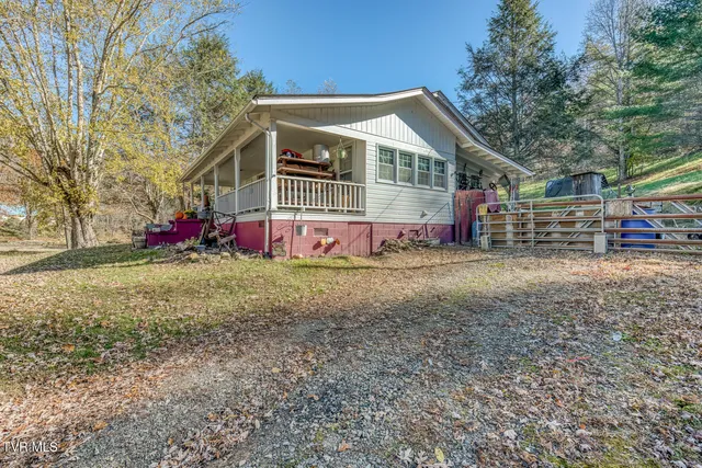 $250,000 | 3004 Cane Creek Road, Bakersville, NC 28705