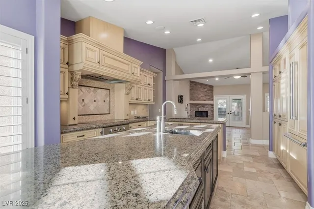 $4,000 | 8570 Country Home Circle, Las Vegas, NV 89149