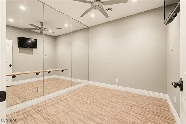 $4,000 | 8570 Country Home Circle, Las Vegas, NV 89149