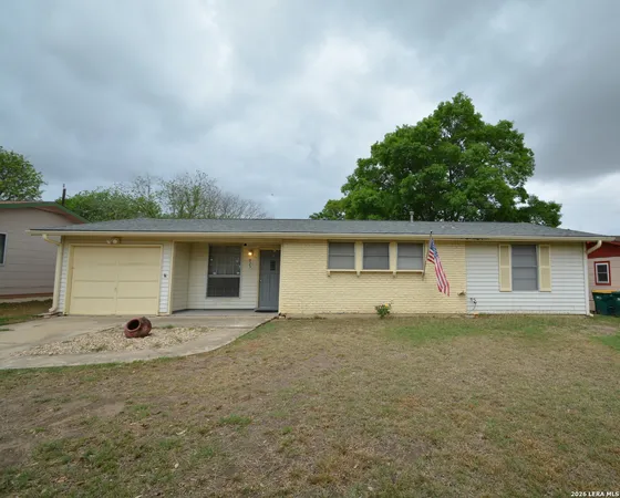 $200,000 | 823 Highgate Road, Universal City, TX 78148