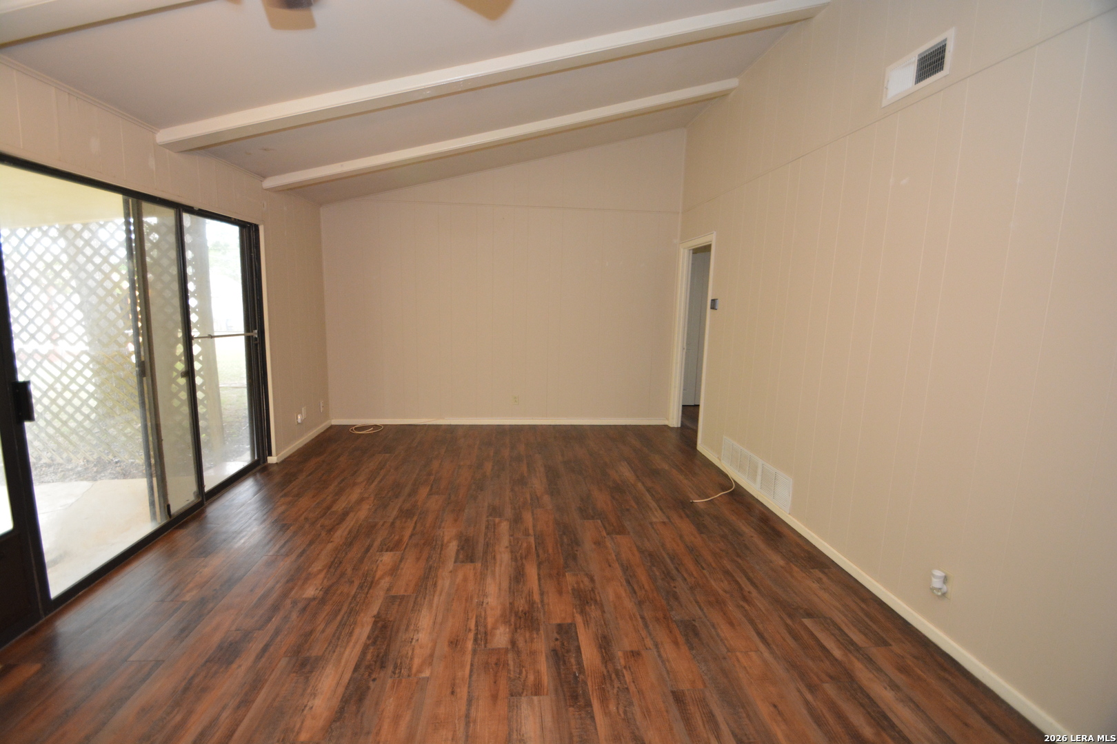 823 Highgate Road Universal City, TX 78148 - Photo 3 of 12