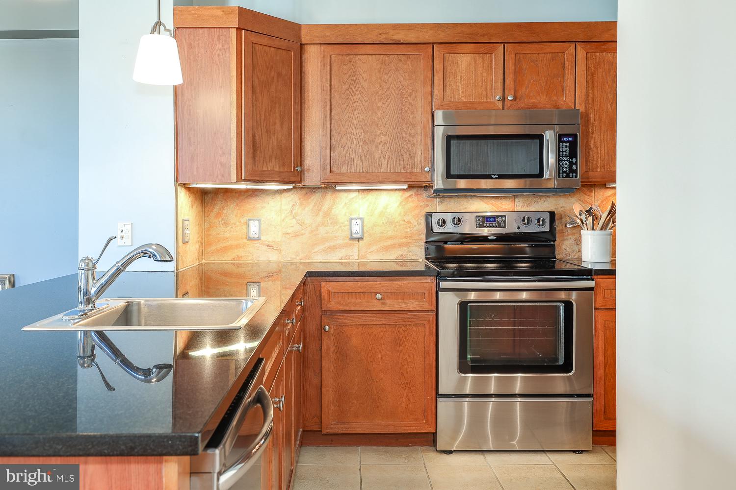 616 E Street Northwest, Unit 819 Washington, DC 20004 - Photo 11 of 26