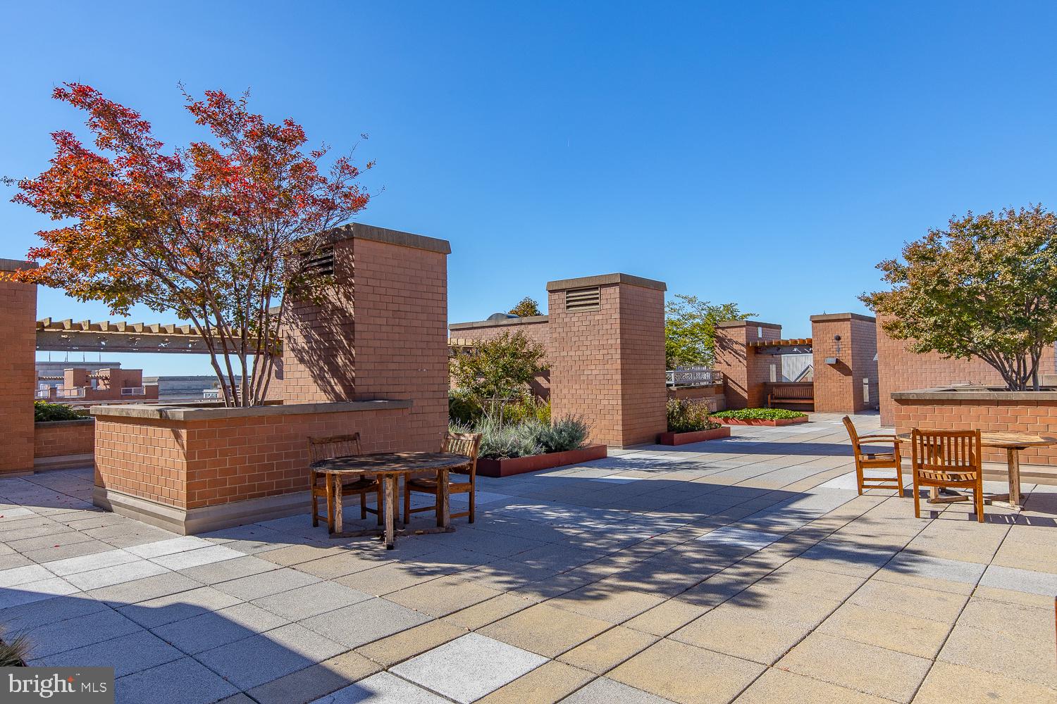 616 E Street Northwest, Unit 819 Washington, DC 20004 - Photo 24 of 26