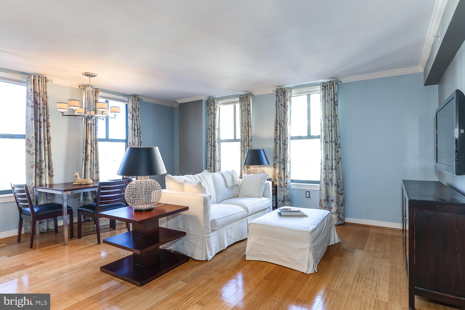 616 E Street Northwest, Unit 819 Washington, DC 20004 - Photo 4 of 26