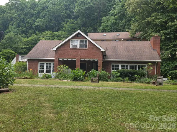 $409,900 | 78 South Brooks Cove Road, Unit 1, Candler, NC 28715