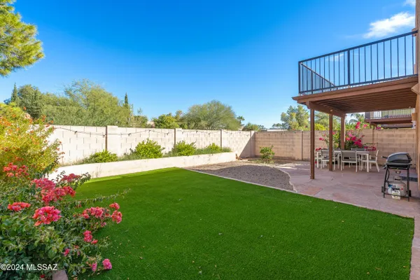 $389,000 | 3444 North Applewood Drive, Tucson, AZ 85712