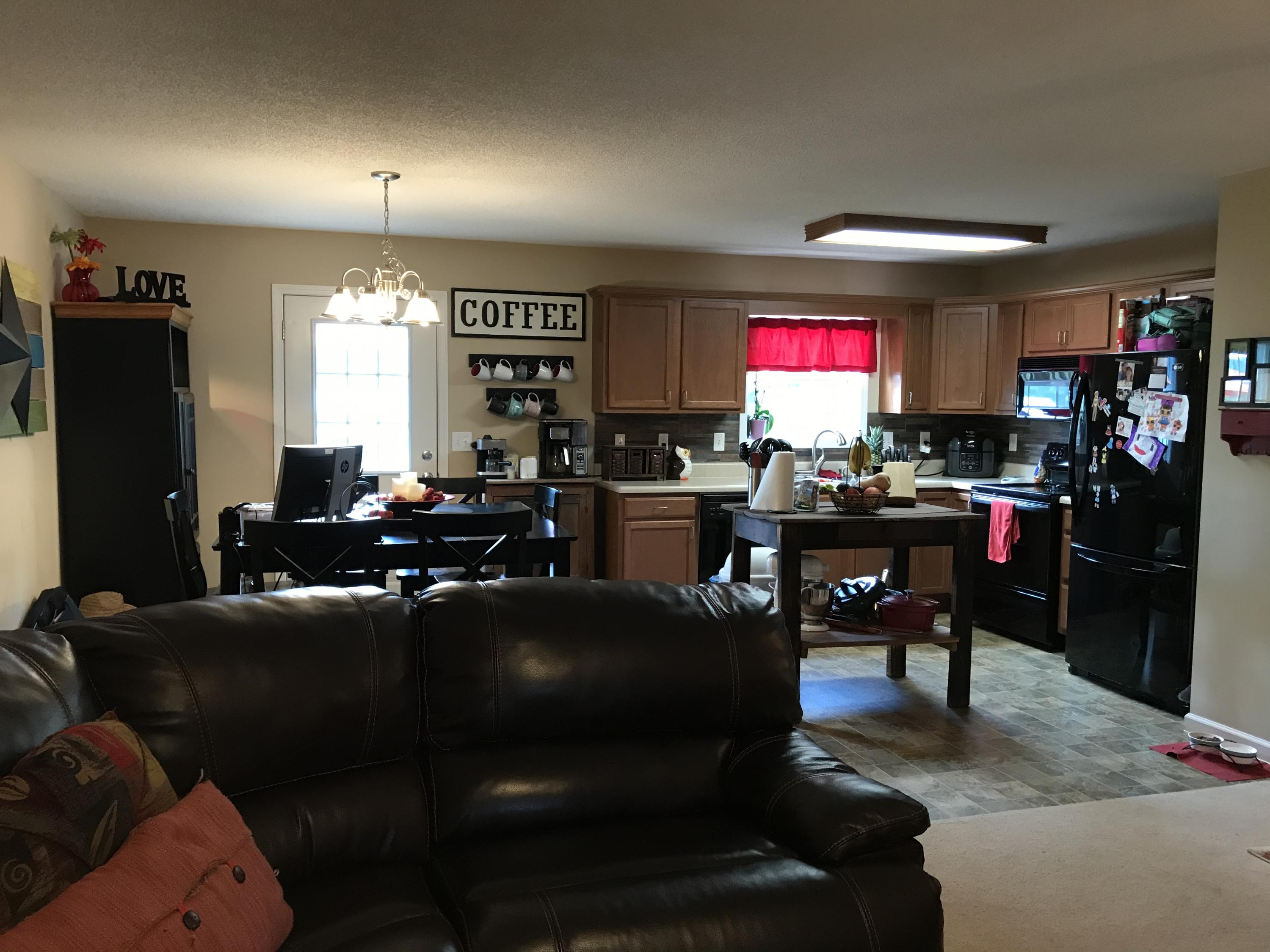 1011 Painter Road Jonesborough, TN 37659 - Photo 3 of 22 A1896786-560A-42AA-96BD-58F22C0BFC00