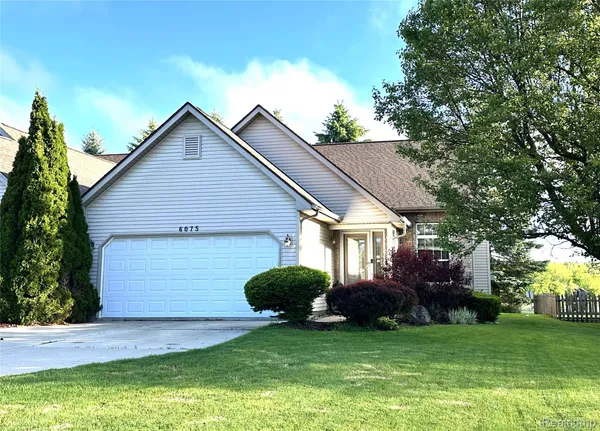 $259,000 | 6075 Davison Road, Burton, MI 48509