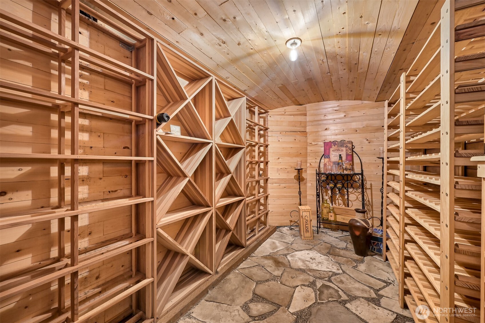 945 Chuckanut Mountain Drive Bellingham, WA 98229 - Photo 34 of 40