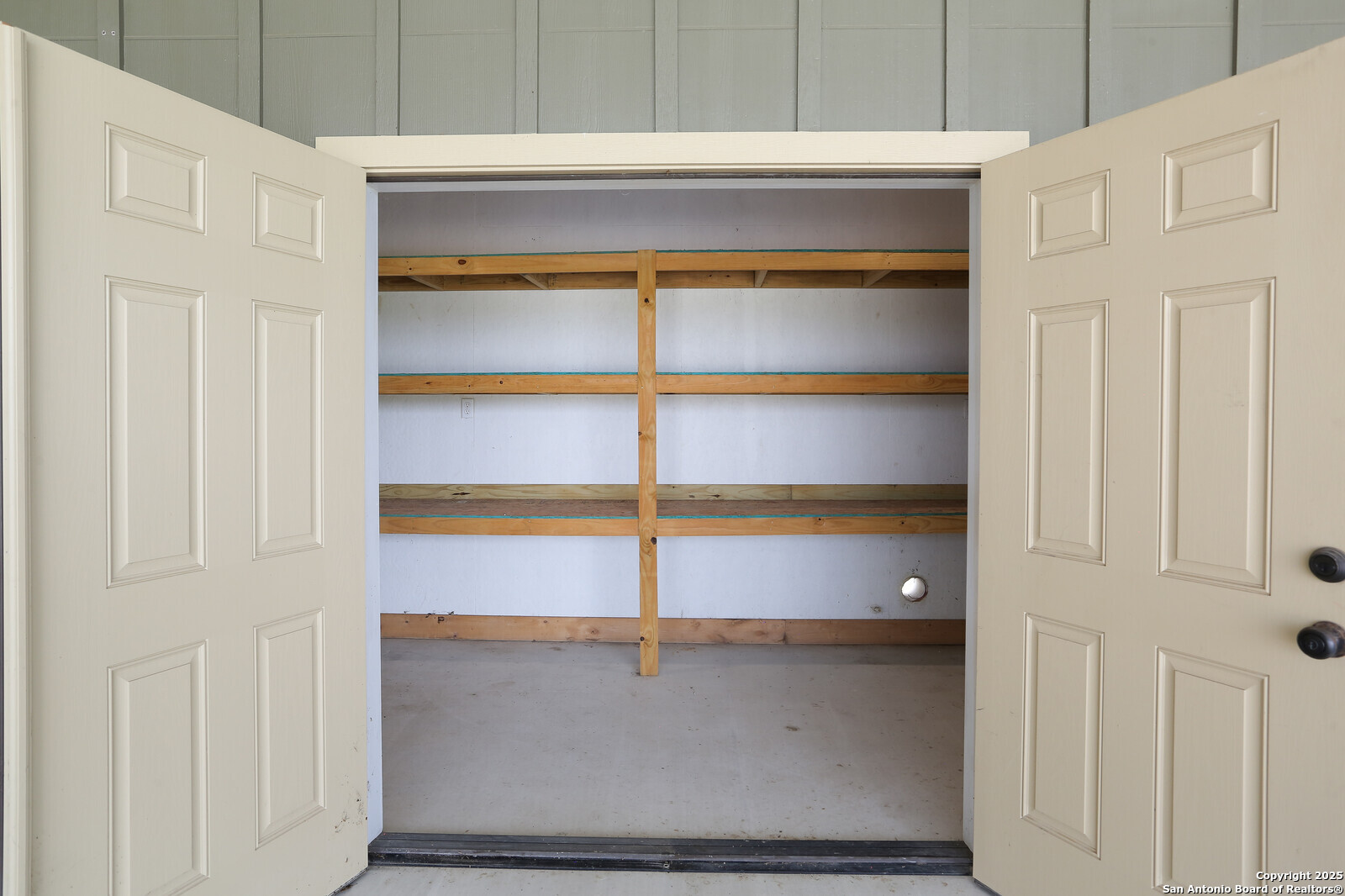 891 Hopkinsville Road Cuero, TX 77954 - Photo 23 of 36