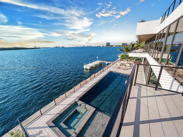 $24,999,000 | 11400 North Bayshore Drive, North Miami, FL 33181
