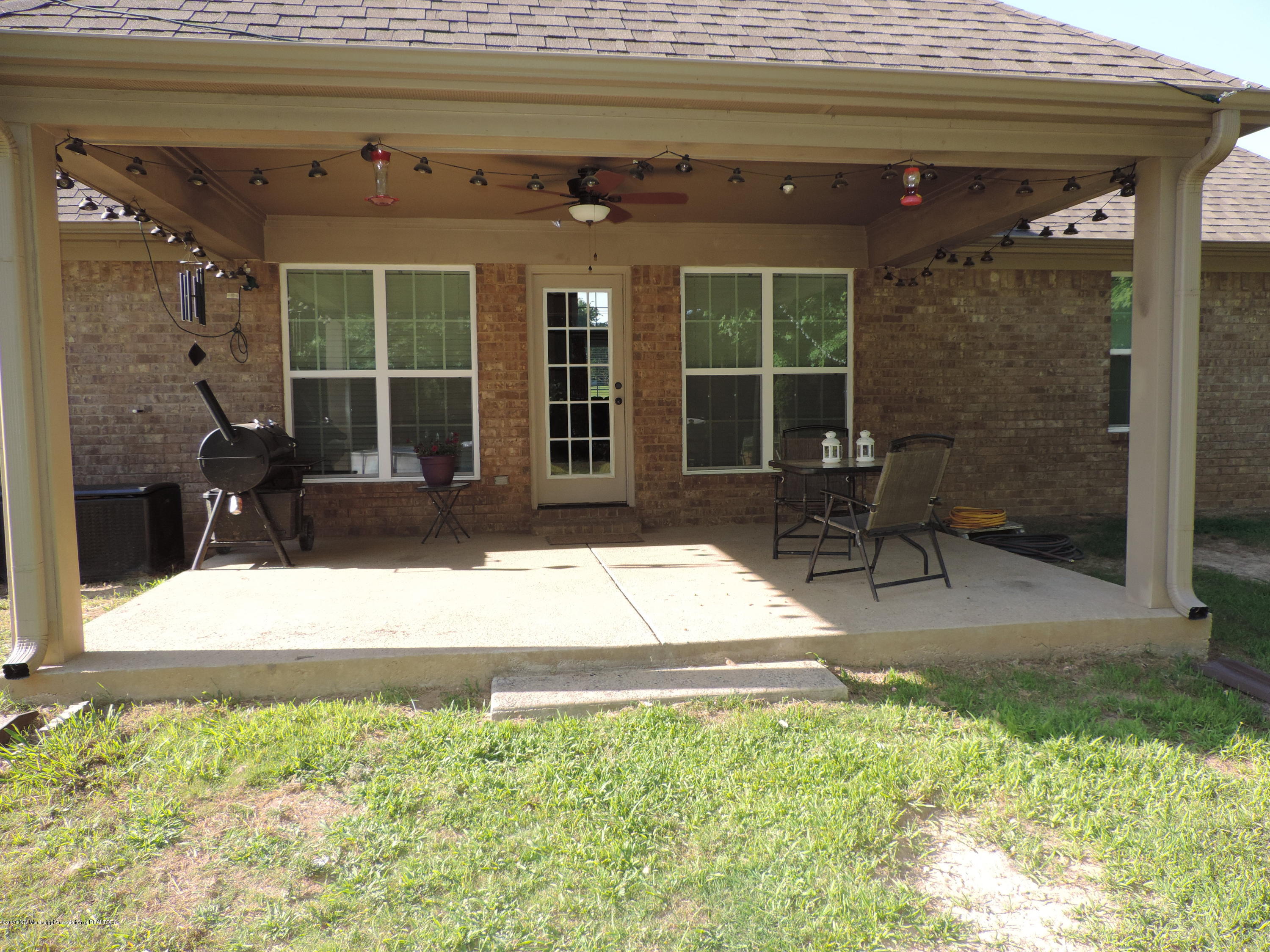 7104 Yellow Dog Road Senatobia, MS 38668 - Photo 2 of 23 DSCN4947