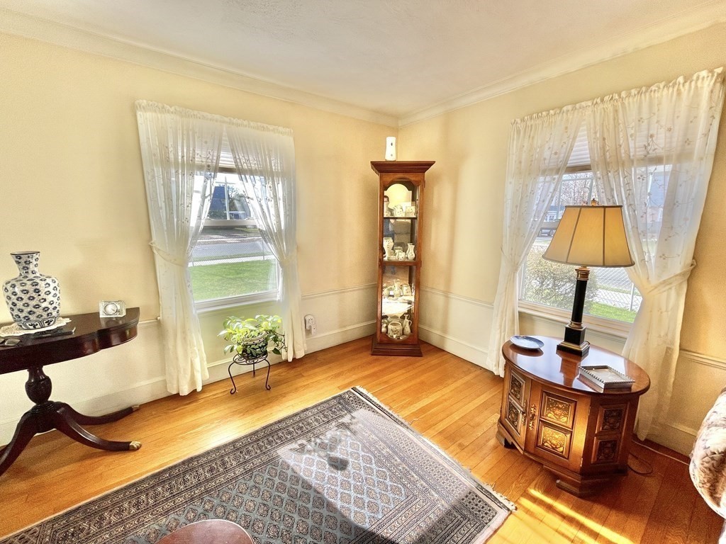 89 Wexford Street Springfield, MA 01118 - Photo 5 of 38 a room with furniture and a window