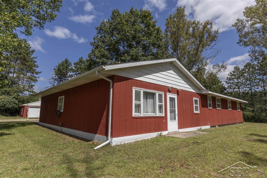 9851 Lydell Road Farwell, MI 48622 - Photo 21 of 36 50153001-bb9ace03-1107-4592-a723-9091152f7b70.JPG