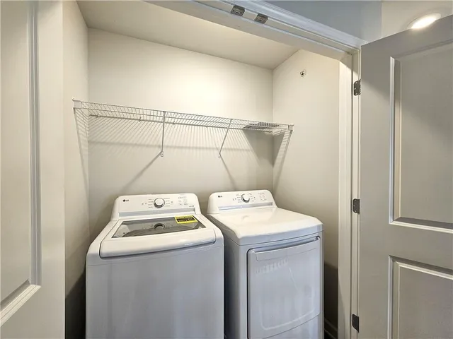 $2,300 | 334 Lanier Circle, Woodstock, GA 30189