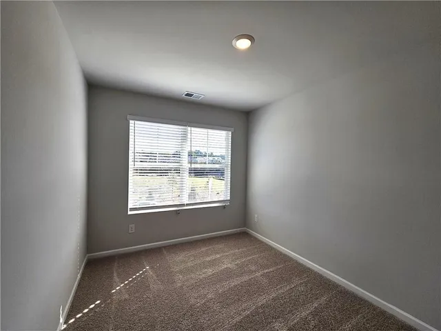 $2,300 | 334 Lanier Circle, Woodstock, GA 30189