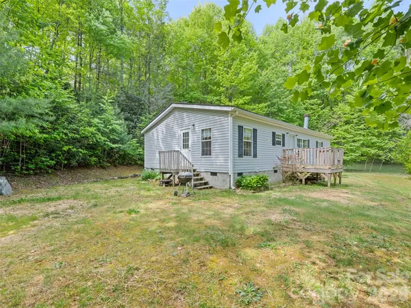 $250,000 | 122 Mastiff Hollow Drive, Waynesville, NC 28785