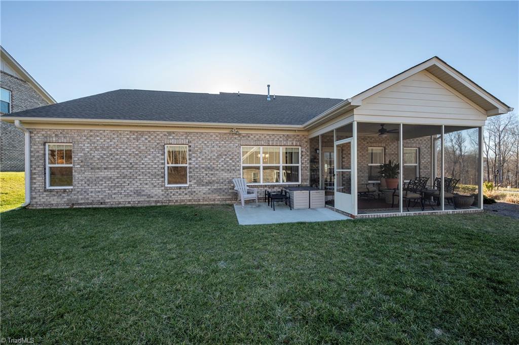 2023 Welden Ridge Road Kernersville, NC 27284 - Photo 24 of 29 Gallery Image 24