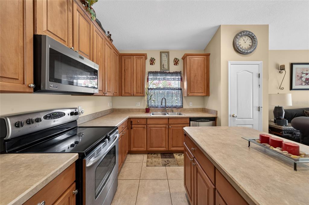 5306 Rabbit Ridge Trail Orlando, FL 32818 - Photo 10 of 34