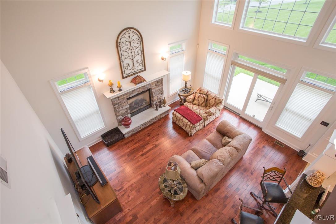 216 East Dell Road Bath, PA 18014 - Photo 21 of 42 a living room with furniture and a clock