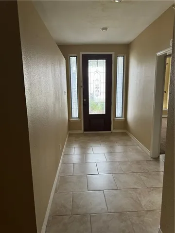 a view of entryway with front door