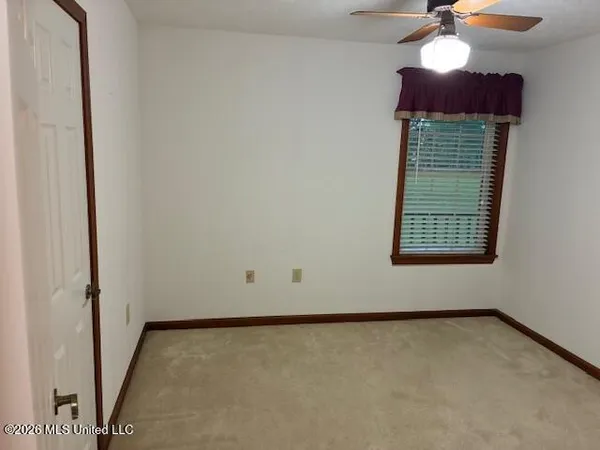 $274,900 | 2500 Ratliff Road, Raymond, MS 39154
