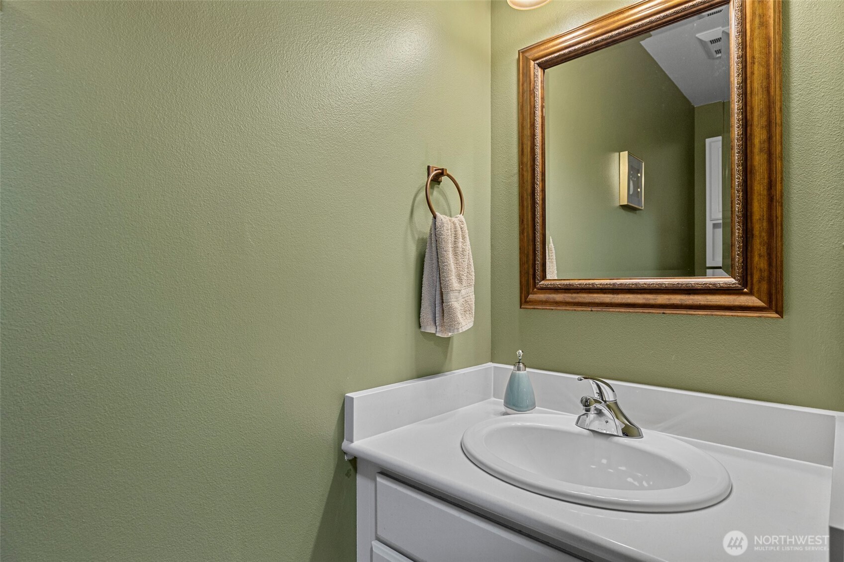 1190 Decatur Circle Burlington, WA 98233 - Photo 22 of 40
