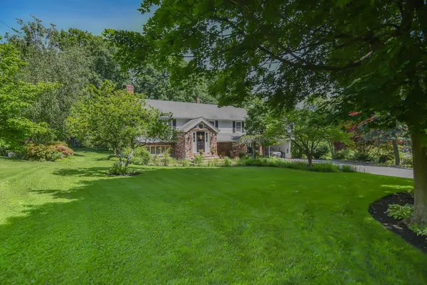 $995,000 | 150 Lowell Road, Salem, NH 03079