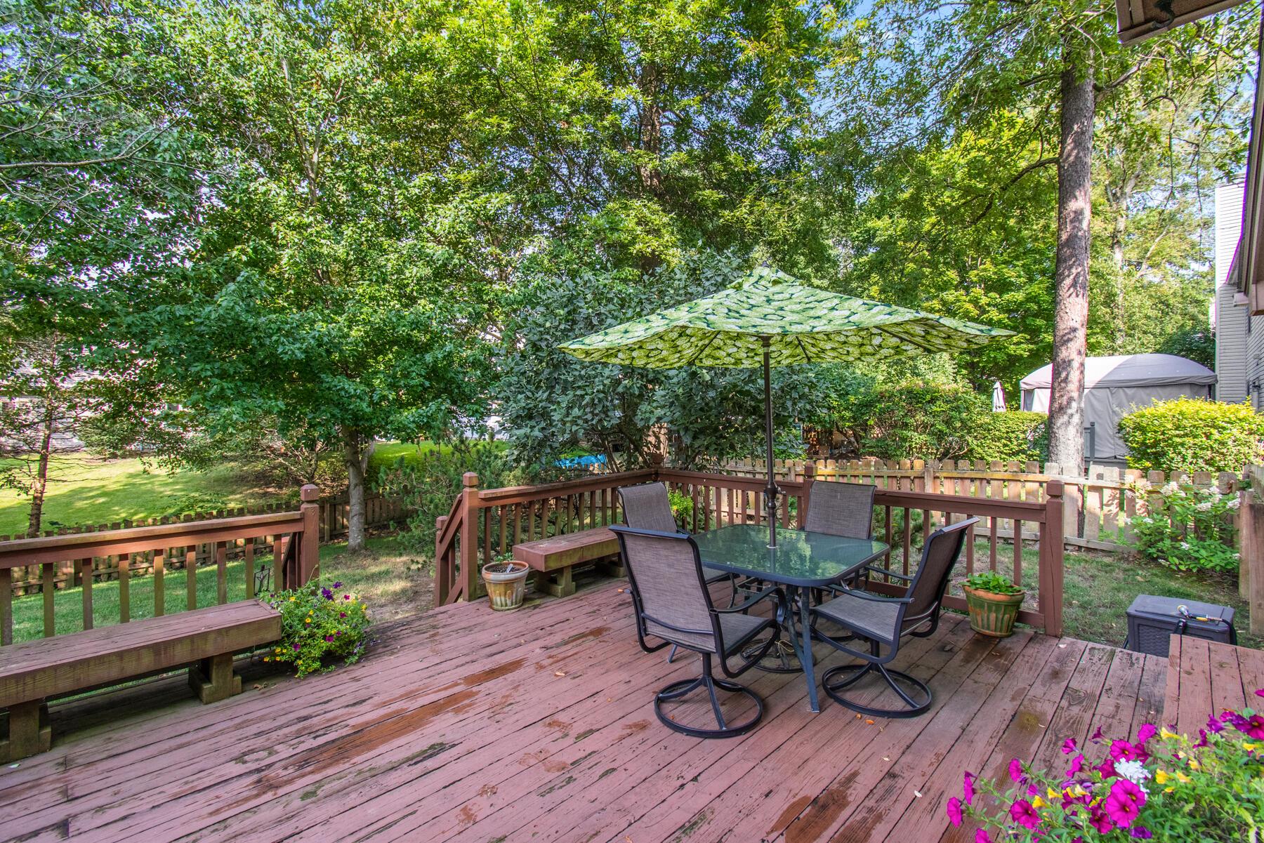 224 Rutherford Avenue Delaware, OH 43015 - Photo 7 of 37 Deck
