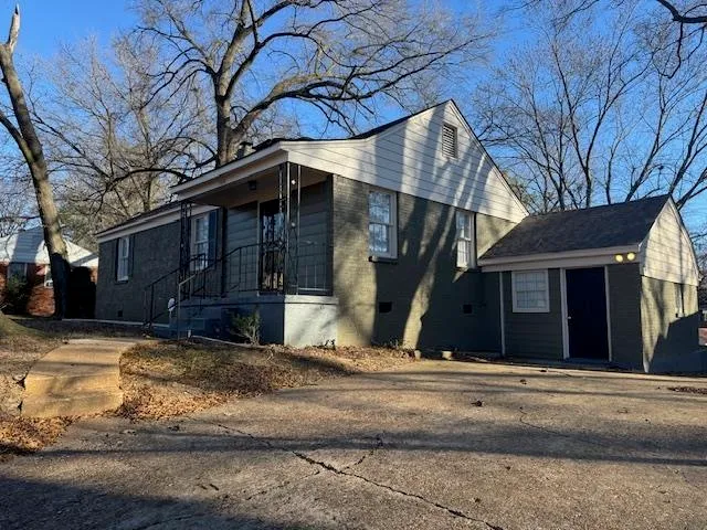 $115,000 | 3084 St Charles Drive, Memphis, TN 38127