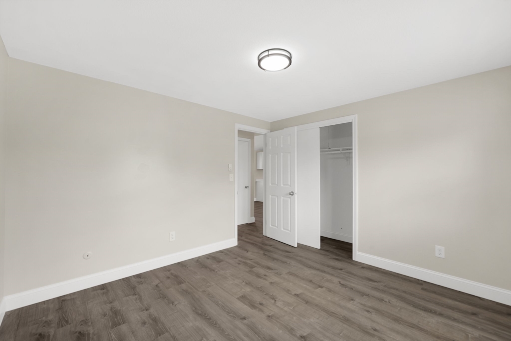 24 Daley Street Chicopee, MA 01013 - Photo 14 of 23